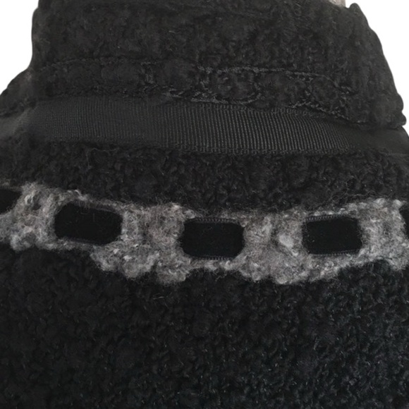 BCBG Maxazria Navy Blazer - Picture 4 of 8